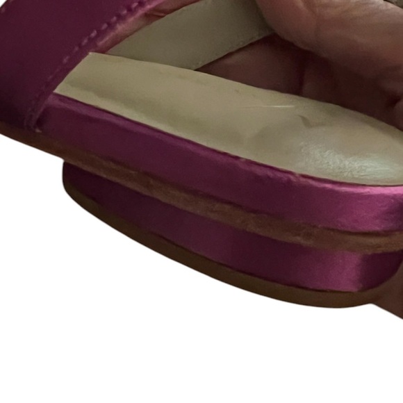 Satin Slingback Flats |
Anthropologie Sz 6 Mint Condition - Picture 5 of 5